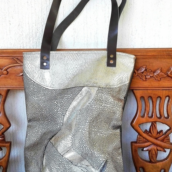 Δερμάτινη τσάντα ώμου σε patchwork design - δέρμα, δέρμα, fashion, μοντέρνο, γυναικεία, ώμου, τσάντα, χειροποίητα, αξεσουάρ, δερματίνη, boho - 3
