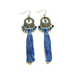 tassel and beads| σκουλαρικι ethnic boho statement - statement, chic, μονόχρωμες, fashion, καλοκαιρινό, vintage, μόδα, ιδιαίτερο, μοναδικό, μοντέρνο, στρογγυλό, ανοιξιάτικο, αλπακάς, κύκλος, καρδιά, με φούντες, με φούντες, μέταλλο, γεωμετρικά σχέδια, χειροποίητα, εντυπωσιακά, πέτρες, χάντρες, χάντρες, για όλες τις ώρες, μακριά, minimal, must, κλασσικά, boho, φλουριά, ethnic, ευκολοφόρετο, διαχρονικό, μπρούντζος, κρεμαστά, amano, contemporary, μεγάλα, trend