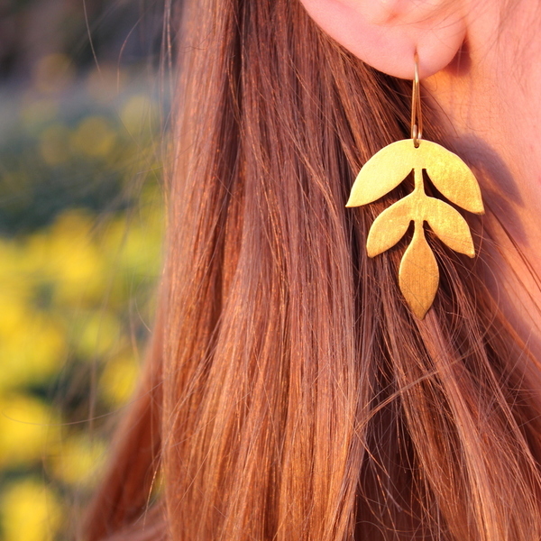 _fall earrings - χειροποίητα σκουλαρίκια φύλλα - statement, chic, βραδυνά, μοντέρνο, επιχρυσωμένα, ορείχαλκος, επάργυρα, σκουλαρίκια, χειροποίητα, φύλλο, boho, κρεμαστά, κρεμαστά στοιχεία - 3