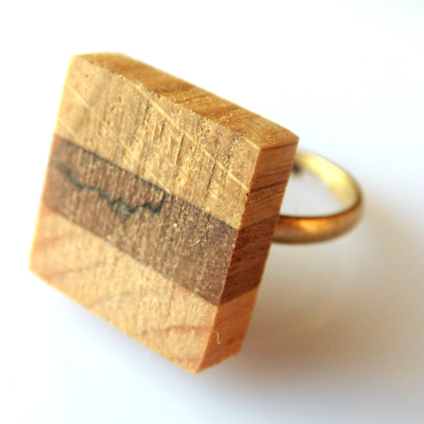 Δαχτυλίδι | λεπτά κομμάτια διαφορετικών ξύλων ενωμένα μεταξύ τους - statement, ξύλο, γεωμετρικά σχέδια, minimal, ethnic, μεγάλα, αυξομειούμενα, φθηνά