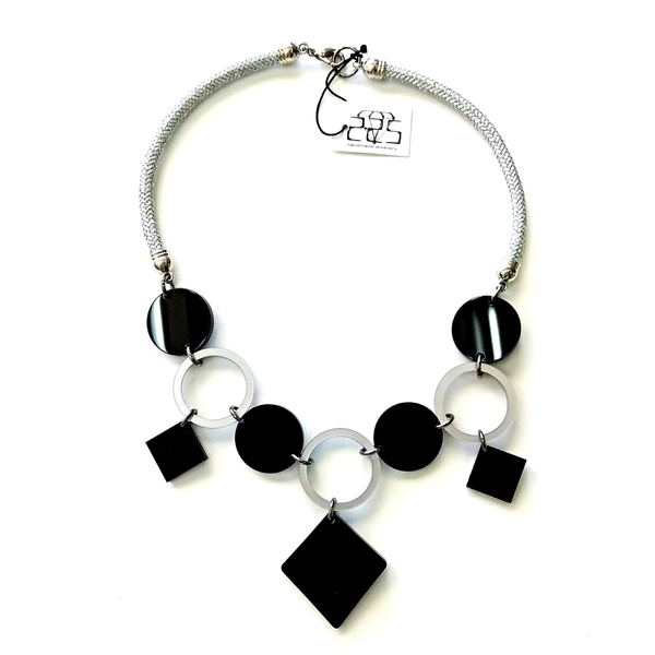 Plexi glass necklace - ασημί, κορδόνια, γεωμετρικά σχέδια, εντυπωσιακό, plexi glass, μεταλλικό - 2