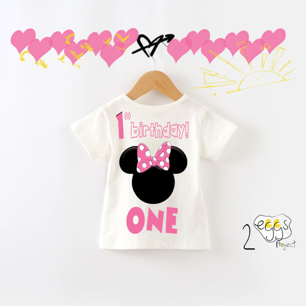 1st Birthday with Minnie Mouse!!|Παιδικό T-shirt | Φορμάκι μωρού - ροζ, κορίτσι, minimal, βρεφικά, πάρτυ γενεθλίων, βρεφικά φορμάκια, δώρα γενεθλίων, δώρα για μωρά, βρεφικά ρούχα - 2