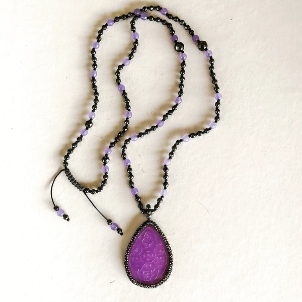 Lilac Jade hand-carved pendant with hematite - handmade, κερωμένα κορδόνια, μοναδικό, νεφρίτης, κρύσταλλα, μακρύ, αιματίτης, κολιέ, χειροποίητα, must αξεσουάρ, unique