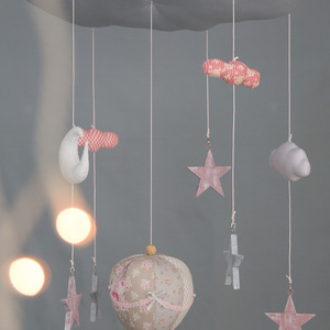 Μόμπιλε σύννεφο με αερόστατο και αστέρια σε αποχρώσεις του γκρι του σάπιου μήλου και του κόκκινου - ύφασμα, βαμβάκι, διακοσμητικό, κορίτσι, αγόρι, αστέρι, όνομα - μονόγραμμα, αερόστατο, σύννεφο, δώρα για βάπτιση, συννεφάκι, μόμπιλε, παιδικό δωμάτιο, παιδική διακόσμηση, βρεφικά, κρεμαστά, δώρο για νεογέννητο, δώρα για μωρά, για παιδιά, προσωποποιημένα - 4