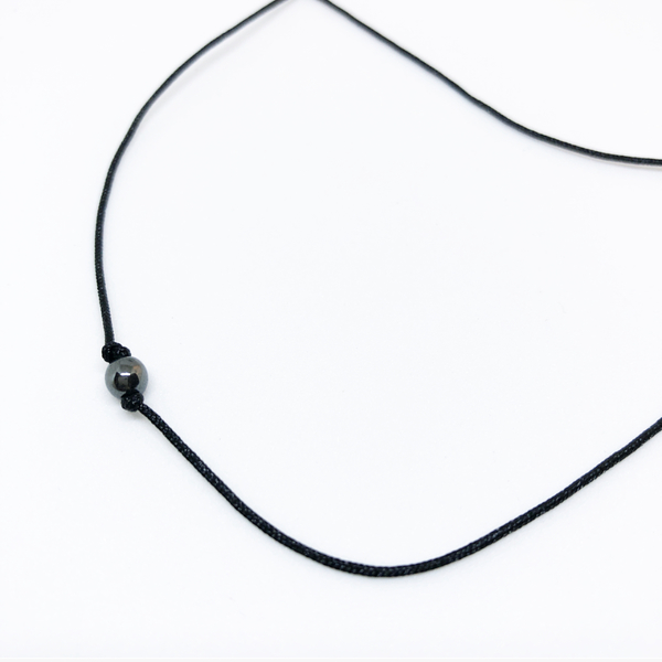 Triangle simple - chic, charms, μοντέρνο, αιματίτης, αιματίτης, κολιέ, κορδόνια, γεωμετρικά σχέδια, all day, κοντά, μεταλλικά στοιχεία, κρεμαστά, Black Friday, φθηνά - 3