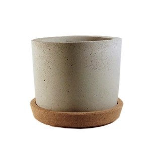 Γλαστράκι-κασπώ με βάση //hachi cork - design, ιδιαίτερο, μοναδικό, μοντέρνο, δώρο, αγάπη, τσιμέντο, χειροποίητα, κασπώ, είδη διακόσμησης, είδη δώρου, personalised, unique, φελλός, γιορτή, gift, κάκτος, σκυρόδεμα, σκυρόδεμα, για εκείνη, διακόσμηση κήπου