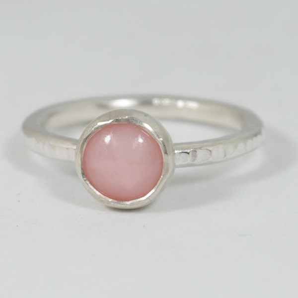 Ασημένιο δαχτυλίδι με Ρόζ Οπάλιο (Pink Opal) - ασήμι, ημιπολύτιμες πέτρες, ημιπολύτιμες πέτρες, πέτρα, ασήμι 925, δαχτυλίδι, χειροποίητα, minimal, οπάλιο, σταθερά, δώρα για γυναίκες