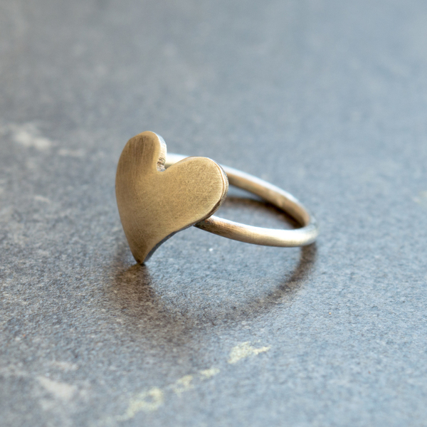 Ασημένιο δαχτυλίδι "καρδιά" - statement, ασήμι, μοντέρνο, καρδιά, γεωμετρικά σχέδια, χειροποίητα, minimal, μικρά, σταθερά, δώρα αγίου βαλεντίνου, φθηνά - 5