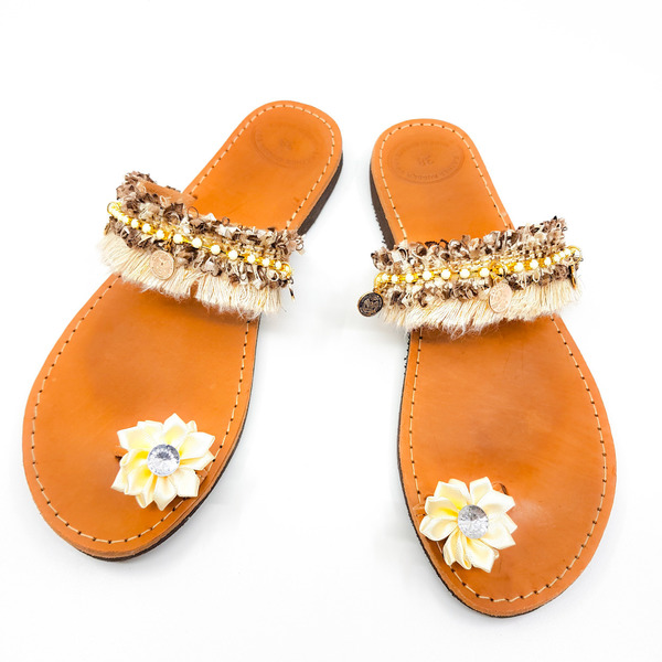 Flower Sandals - δέρμα, chic, vintage, με φούντες, romantic, φλατ