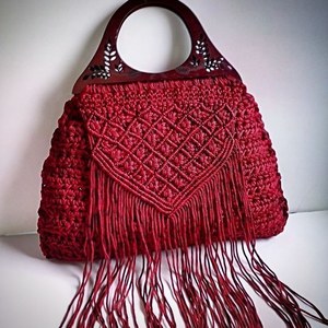 Χειροποίητη πλεκτή τσαντα με μακραμε - crochet, all day, boho, κρόσσια, χειρός, πλεκτές τσάντες