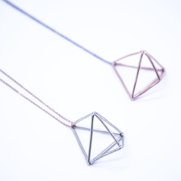 ''Triangle'' chain necklaces - βραδυνά, μοντέρνο, επιχρυσωμένα, ορείχαλκος, μακρύ, αλπακάς, γεωμετρικά σχέδια, minimal, κοντά, unisex, rock, μπρούντζος, κρεμαστά - 2