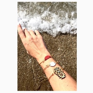 Wooden summer cuffs - chic, ξύλο, charms, ιδιαίτερο, μοντέρνο, γυναικεία, επιχρυσωμένα, κοχύλι, βραχιόλι, χειροποίητα, πρωτότυπα, summer, all day, minimal, απαραίτητα καλοκαιρινά αξεσουάρ, must αξεσουάρ, boho, μεταλλικό, gift, έλληνες σχεδιαστές, fashion jewelry, φρούτα, χεριού, φθηνά