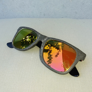 Γυαλιά ηλίου από τσιμέντο - γυαλιά ηλίου, τσιμέντο, ατσάλι, παραλία, καλοκαίρι