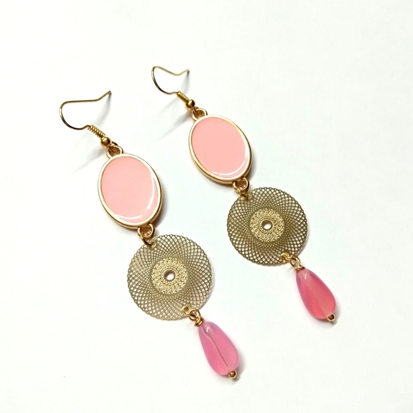 Pink pastel filigree earrings - statement, βραδυνά, vintage, μοντέρνο, επιχρυσωμένα, σμάλτος, γεωμετρικά σχέδια, romantic, μεταλλικά στοιχεία, κρεμαστά