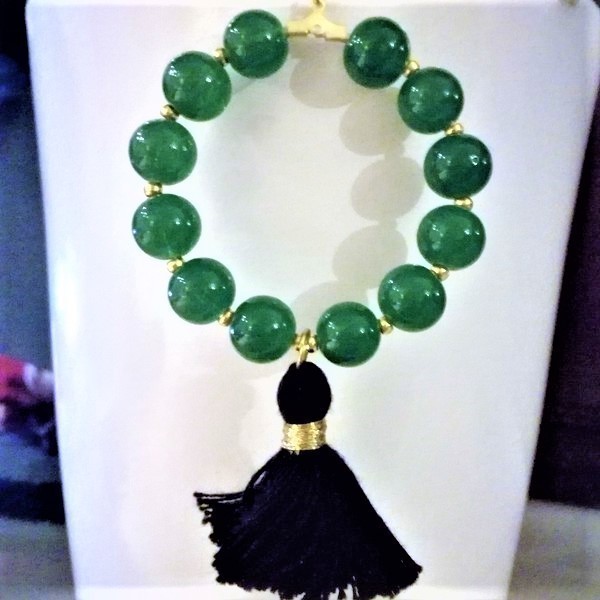 Κρίκοι με πράσινες πέτρες - μοναδικό, μοντέρνο, με φούντες, σκουλαρίκια, χειροποίητα, κρίκοι, fashion jewelry, δώρα για γυναίκες - 2