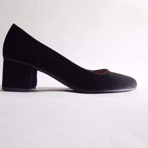 Black Velvet Block Heels - Διαθέσιμο σε 37 - δέρμα, chic, βελούδο, χειροποίητα, all day, minimal, casual - 3