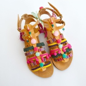 X-treme boho sandals - Διαθέσιμο σε 38 - δέρμα, πολύχρωμο, δαντέλα, με φούντες, σανδάλια, χάντρες, boho, φλατ