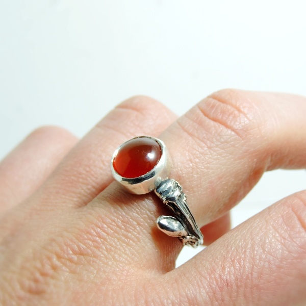 Ασημένιο δαχτυλίδι ''κλαδί'' με κορνεόλη-Botanical δαχτυλίδι με κορνεόλη - statement, ασήμι, ημιπολύτιμες πέτρες, vintage, ασήμι 925, μικρά, boho, σταθερά - 4