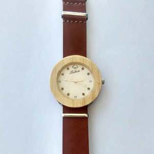 “Οres” – Auxo [Αυξώ] | Handmade wooden watch - δέρμα, handmade, ξύλο, ρολόι, χειροποίητα, αξεσουάρ, unisex, unique, ξύλινα κοσμήματα