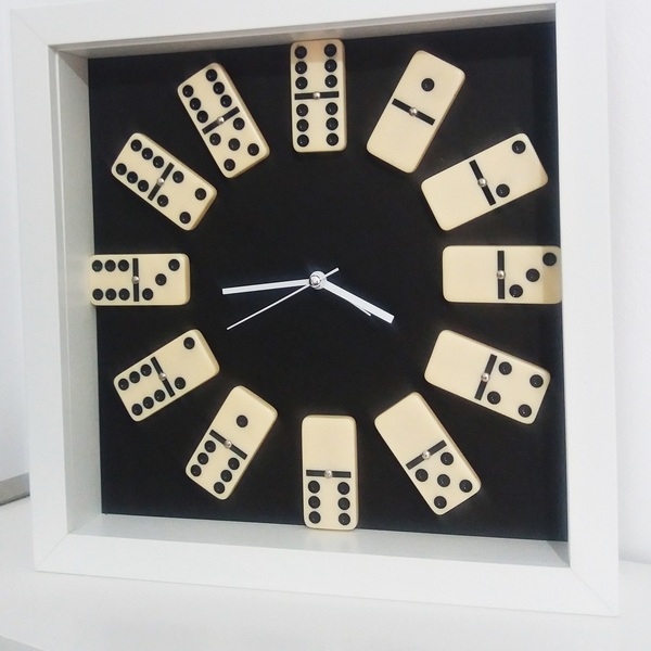 Domino Clock with black or white frame - διακοσμητικό, ξύλο, πίνακες & κάδρα, ρολόι, decor, οργάνωση & αποθήκευση, πρωτότυπο, χειροποίητα, παιδικό δωμάτιο, δώρα για παιδιά, ρολόγια - 3
