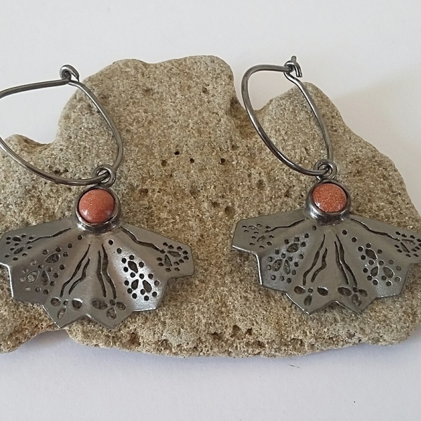 Mini fan earrings-Ασημένια Σκουλαρίκια Βεντάλια με Πέτρες - ασήμι, ημιπολύτιμες πέτρες, πέτρες, romantic, κρεμαστά