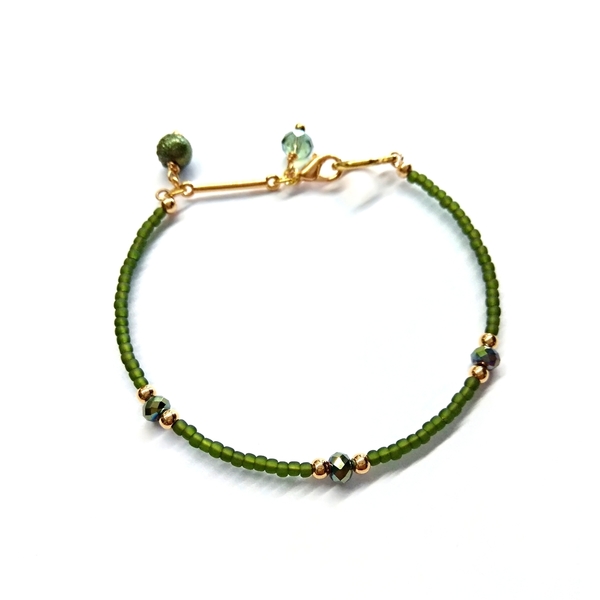 Green bracelet - βραδυνά, charms, μοντέρνο, επιχρυσωμένα, minimal, rock, σταθερά
