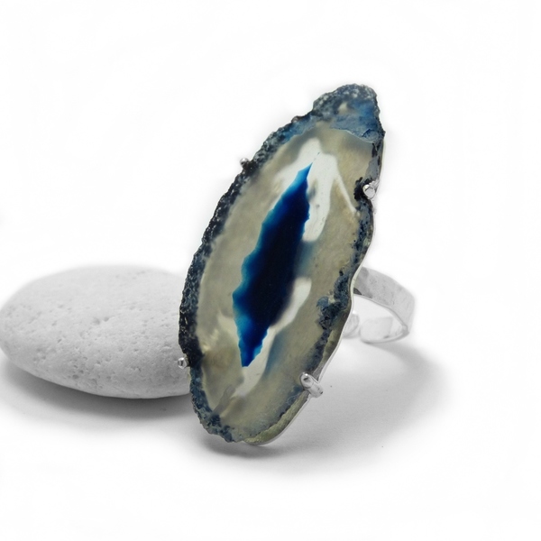 "Blue light lace ring" - Χειροποίηταχτυλίδι με έναν υπέροχο Γαλάζιο Δαντελωτό Αχάτη! - μπλε, ημιπολύτιμες πέτρες, αχάτης, πέτρα, επάργυρα, minimal, γοργόνα, μεγάλα, αυξομειούμενα, φθηνά