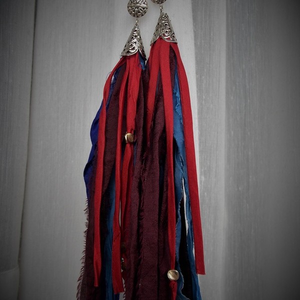 Boho σκουλαρίκια χειροποίητα από μεταξωτές sari κορδέλες . - μετάξι, ασήμι, κρεμαστά - 2