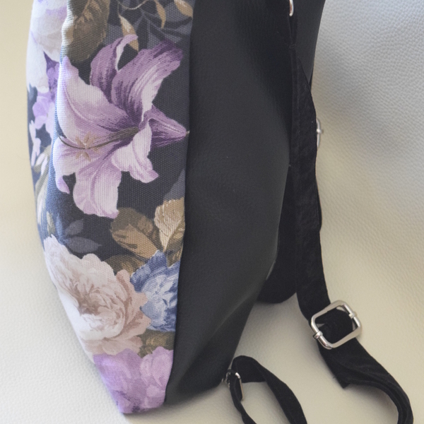 *Virginia*Floral backpack με μαύρη δερματίνη - χειμωνιάτικο, πλάτης, σακίδια πλάτης, φλοράλ, romantic, all day, δερματίνη - 3