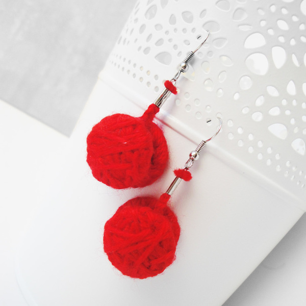 String art μασουρίστρες κόκκινες - μαλλί, statement, ιδιαίτερο, μοναδικό, πλεκτό, γυναικεία, δώρο, γεωμετρικά σχέδια, χειροποίητα, εντυπωσιακά, καθημερινό, must αξεσουάρ, κρεμαστά, για εκείνη, πλεκτά - 3
