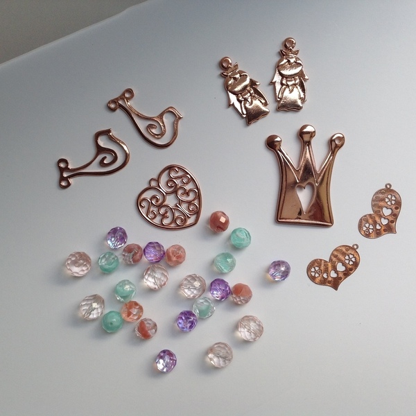Mix Υλικών "Πριγκίπισσα" για κοσμήματα, δώρα & κατασκευές - καρδιά, χάντρες, πριγκίπισσα, DIY, πουλάκι, υλικά κοσμημάτων