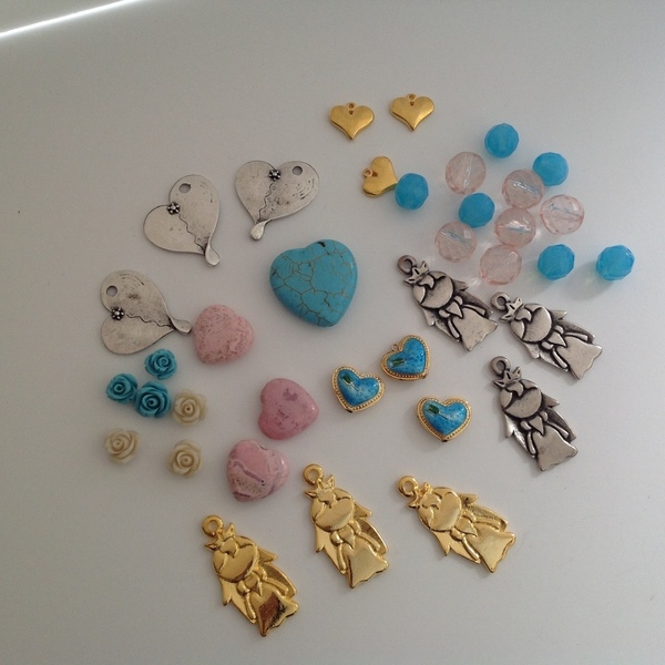 Mix Υλικών "Μικρές πριγκίπισσες" για κοσμήματα, διακόσμηση & κατασκευές - καρδιά, κορίτσι, χάντρες, πριγκίπισσα, μεταλλικά στοιχεία, DIY, υλικά κοσμημάτων - 2