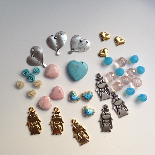 Mix Υλικών "Μικρές πριγκίπισσες" για κοσμήματα, διακόσμηση & κατασκευές - καρδιά, κορίτσι, χάντρες, πριγκίπισσα, μεταλλικά στοιχεία, DIY, υλικά κοσμημάτων - 3