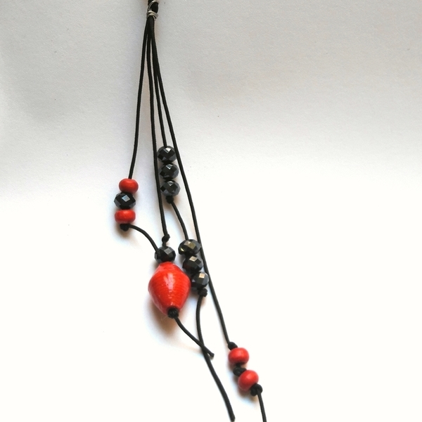 Σκουλαρίκια red paper beads μακριά - μοναδικό, μοντέρνο, πρωτότυπο, χάντρες, μακριά, all day, must αξεσουάρ, all season, κρεμαστά - 3