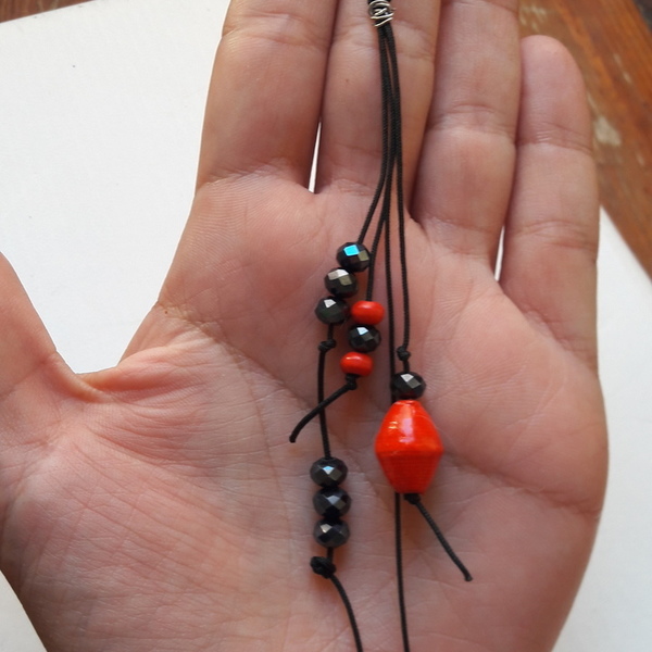 Σκουλαρίκια red paper beads μακριά - μοναδικό, μοντέρνο, πρωτότυπο, χάντρες, μακριά, all day, must αξεσουάρ, all season, κρεμαστά - 2