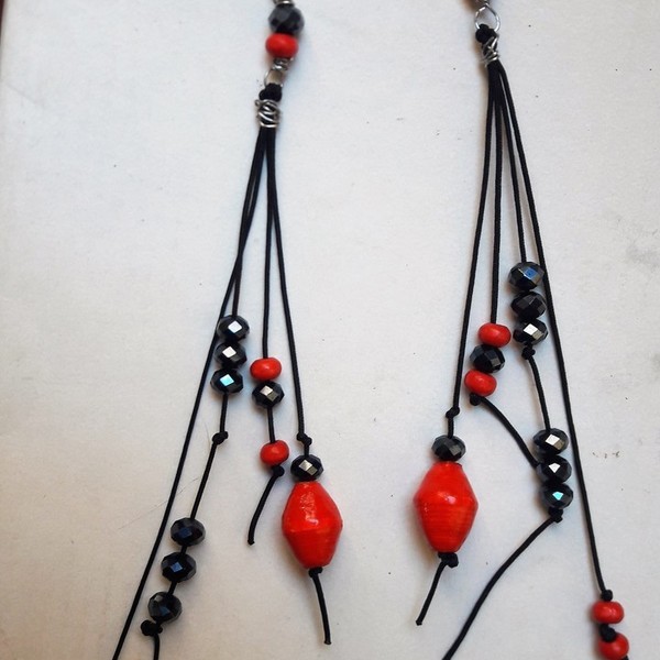 Σκουλαρίκια red paper beads μακριά - μοναδικό, μοντέρνο, πρωτότυπο, χάντρες, μακριά, all day, must αξεσουάρ, all season, κρεμαστά - 4