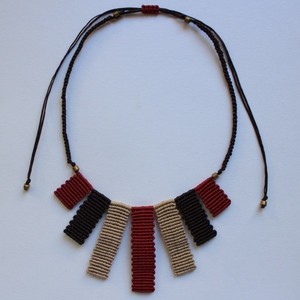 Trip -- Macrame necklace - κόκκινο, πολύχρωμο, μακραμέ, κορδόνια, χειροποίητα, ethnic