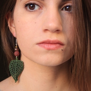 be-leaves -- Macrame earrings. - δώρο, μακραμέ, κορδόνια, χειροποίητα, κρεμαστά, γάντζος, πλεκτά - 4