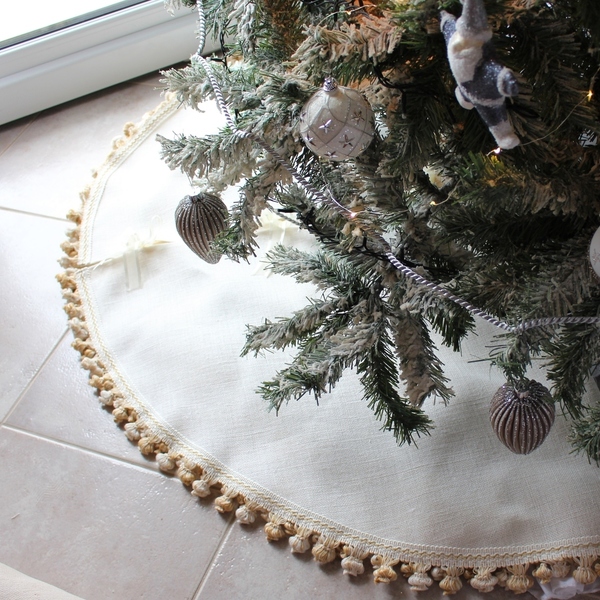 Χριστουγεννιάτικη ποδιά με σιριτι για το δέντρο των χριστουγέννων - διακοσμητικό, χριστουγεννιάτικο, διακοσμητικά, χριστουγεννιάτικα δώρα - 2