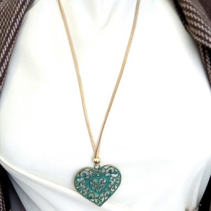 Kολιέ με πράσινη αντικέ καρδιά - ιδιαίτερο, γυναικεία, καρδιά, δώρο, πρωτότυπο, μακριά, μπρούντζος, κρεμαστά, για όλο τον χρόνο, επιχρυσωμένο στοιχείο, φθηνά, μενταγιόν - 4
