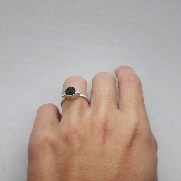 ○ Santorini | ασημένιο δαχτυλίδι με πέτρα από τη Σαντορίνη - ασήμι