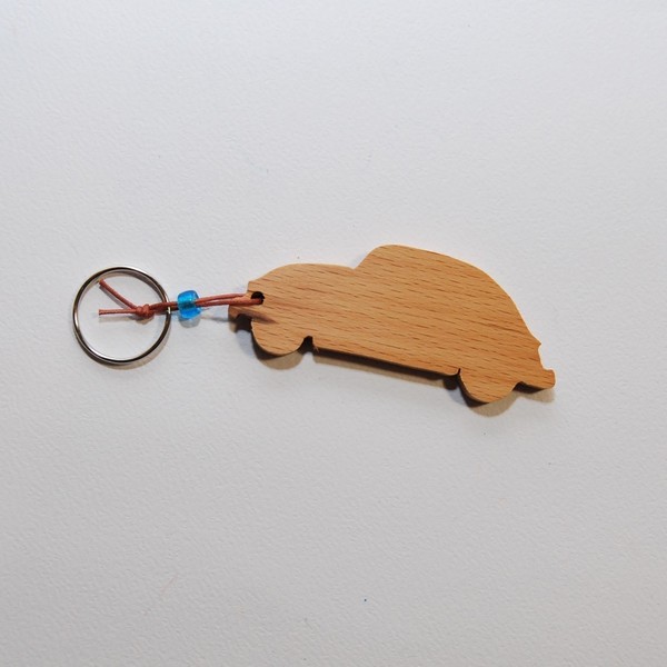 Ξύλινο μπρελόκ beetle - ξύλο, αυτοκίνητα, ξύλινα, αυτοκινήτου