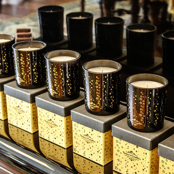 Γυάλινο ποτήρι μαύρο με χρυσά αστεράκια και αρωματικό κερί palmwax σε πολυτελή συσκευασία - διακοσμητικό, αρωματικά κεριά - 2