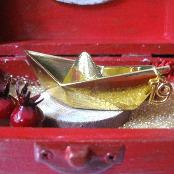 Ξύλινο μπαουλάκι Καλή χρονιά με καραβάκι και 19 - χριστουγεννιάτικο, διακοσμητικά, πρωτοχρονιά - 2