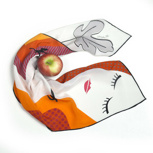 EVE μεταξωτό μαντήλι σχεδιασμένο στο χέρι με χειροποίητο στρίφωμα. Θα το παραλάβετε σε κομψή συσκευασία δώρου. - μετάξι, χειροποίητα, φουλάρια, δώρα για γυναίκες