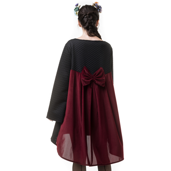 Μαύρο Καπιτονέ Κοντό Φόρεμα με Ουρά & Φιόγκο Μπορντό Ριγέ - mini
