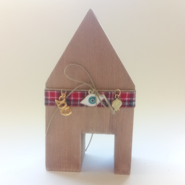 Ξύλινο Σπιτάκι με Πόρτα ♥ Γούρι 2019 για το σπίτι - κορδέλα, γούρι, σπιτάκι, ξύλινα διακοσμητικά, γούρια - 2