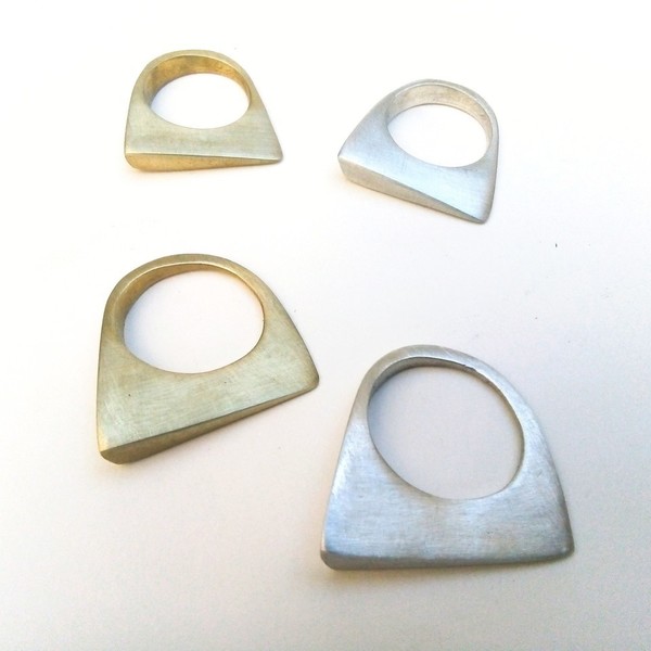 Δαχτυλίδι τρίγωνο μπρούντζος - δώρο, γεωμετρικά σχέδια, minimal, μπρούντζος, μεγάλα - 2