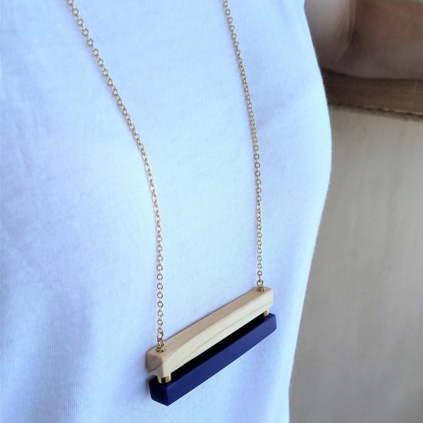 "Double Line" necklace - χειροποίητο μακρύ κολιέ επιχρυσωμένο με στοιχεία από ξύλο και πολυμερικό πηλό - statement, επιχρυσωμένα, ορείχαλκος, γεωμετρικά σχέδια, μακριά - 2