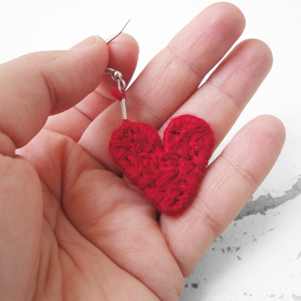 String art σκουλαρίκια καρδιές σκούρο κόκκινο - statement, καρδιά, αγάπη, κρεμαστά, πλεκτά - 4